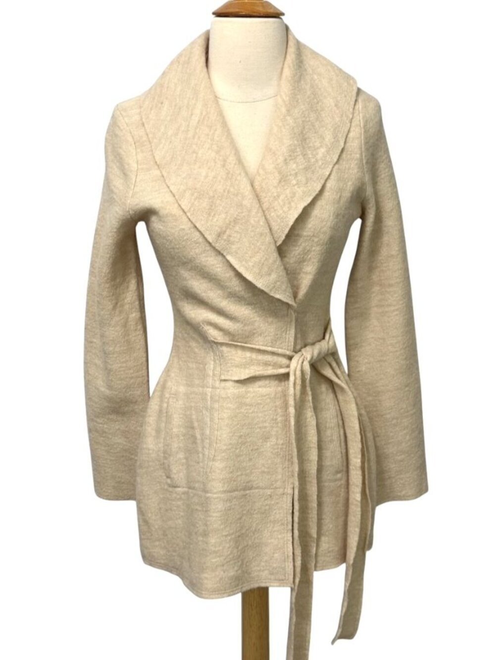 Anthropologie Rosie Neira Women's Cream Cardigan Jacket Sweater 100% Wool Size S